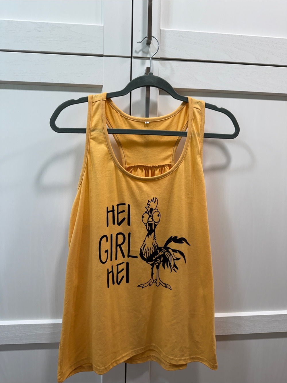 Disney Moana Hei Hei tank.